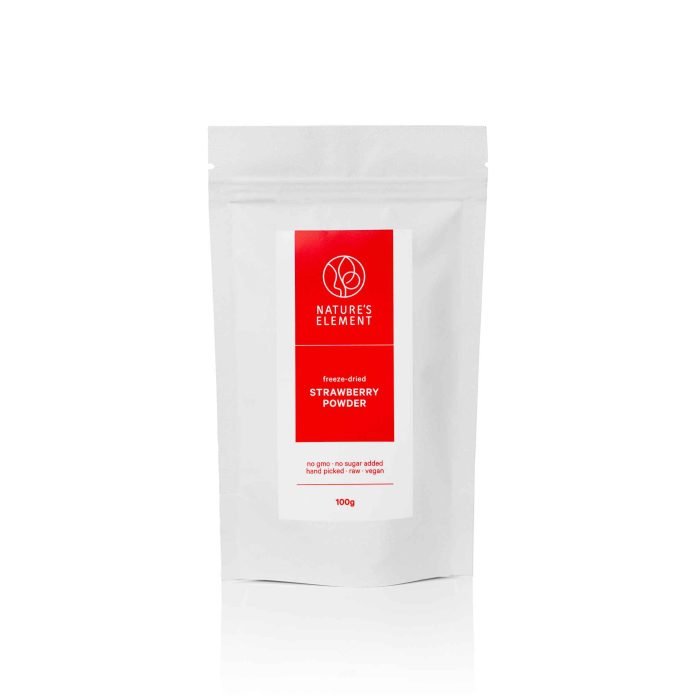 Premium Freeze-Dried Strawberry Powder 100g – 100% Natural Superfood A pouch of freeze-dried strawberry powder (100g), showcasing its vibrant red colour and fine texture—ideal for smoothies, baking, and natural food colouring.