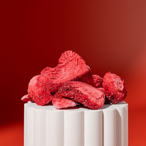 Close-up of freeze-dried strawberry slices – Natures Element